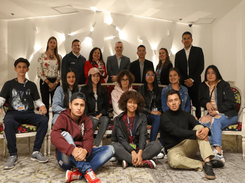 Reconocimiento por el compromiso en la educación a PRYSMIAN GROUP