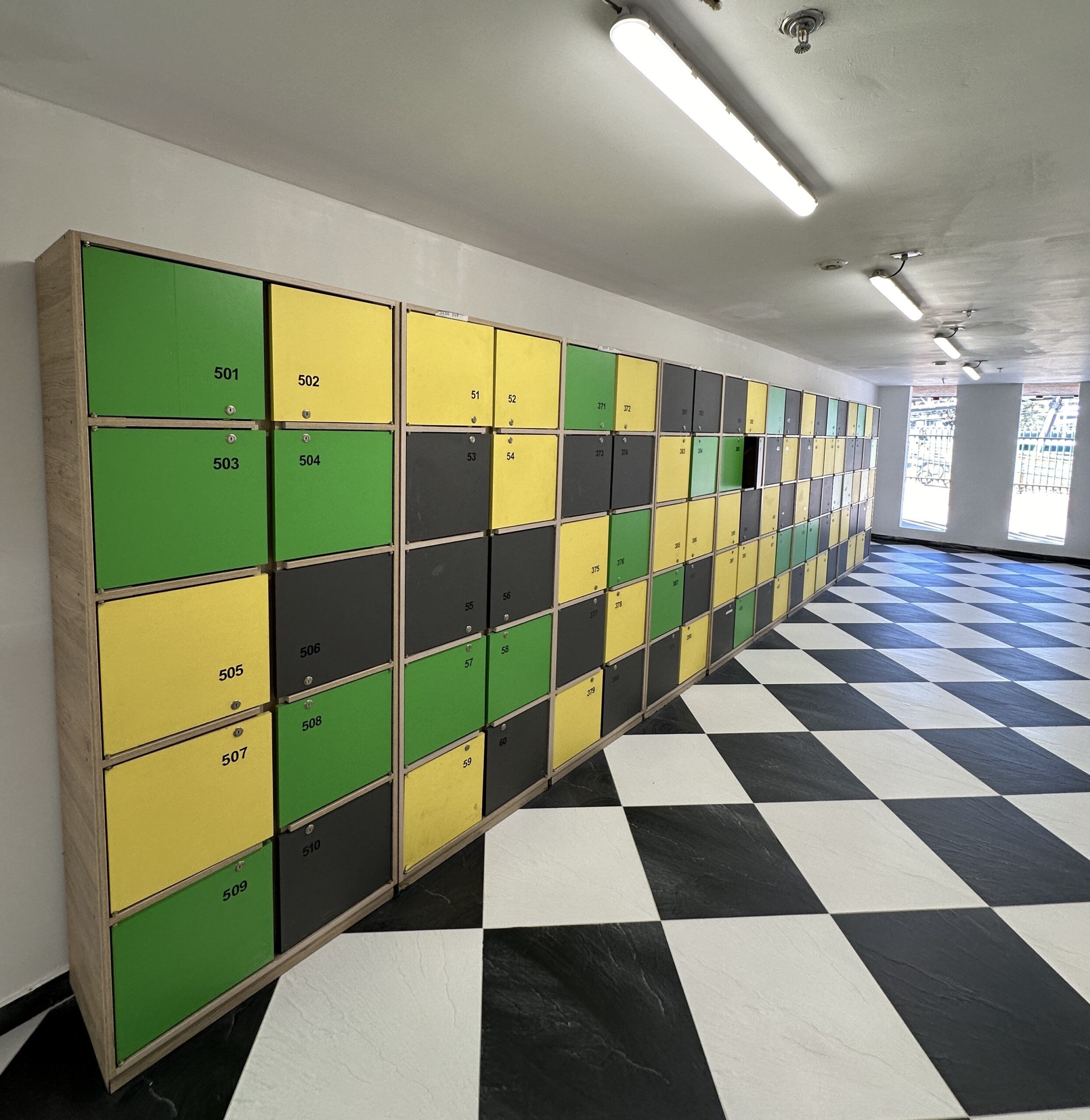 Lockers scaled