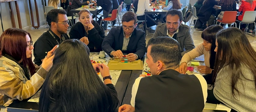 Noticia - Conexión entre la academia y el sector empresarial