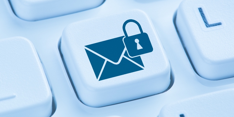 Recordatorio de buenas prácticas para proteger la información institucional